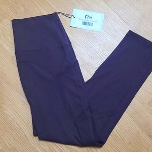 Zyia Leggings